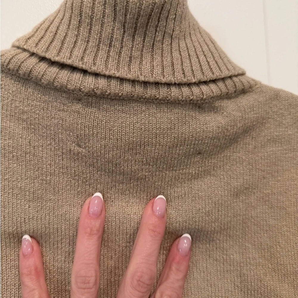 Perfect Moment Women's Schild Intarsia Merino Wool Turtleneck Sweater Beige‎ Ski